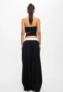 Essence Top